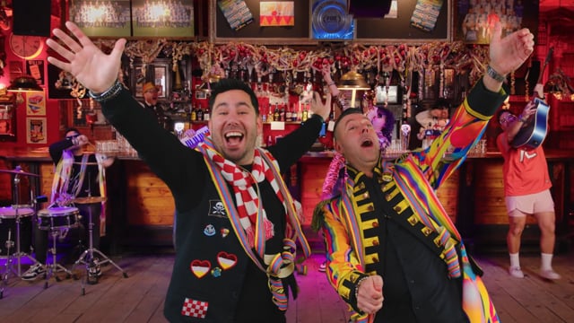 Willem de Wijs & FeestDJ Bas – Carnaval